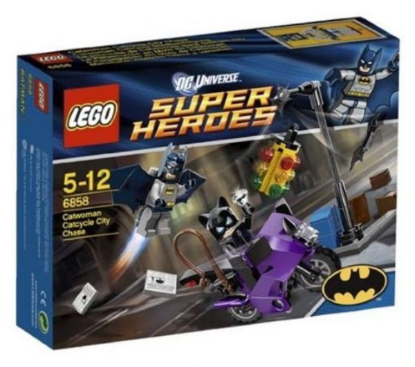 LEGO Super Heroes 6858 Catwoman Catcycle City Chase