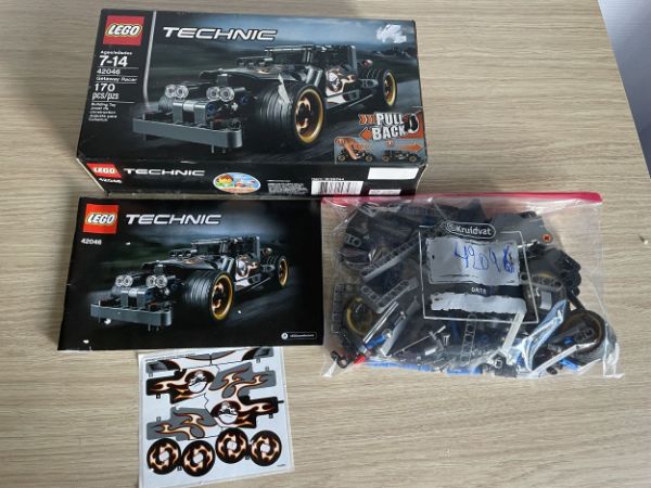 Afbeeldingen van LEGO Technic 42046 Ontsnappingsracer