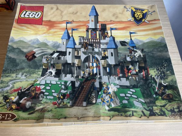 Afbeeldingen van LEGO Castle 6098 King Leo's Castle