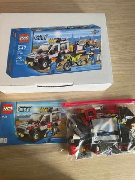 Afbeeldingen van LEGO City 4433 Crossmotor Transport