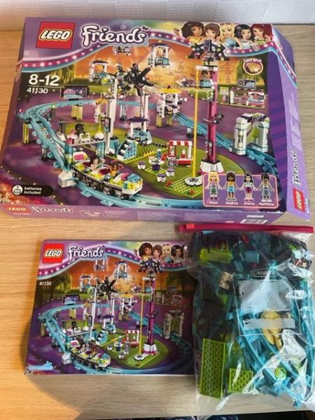 Afbeeldingen van LEGO Friends 41130 Pretpark achtbaan