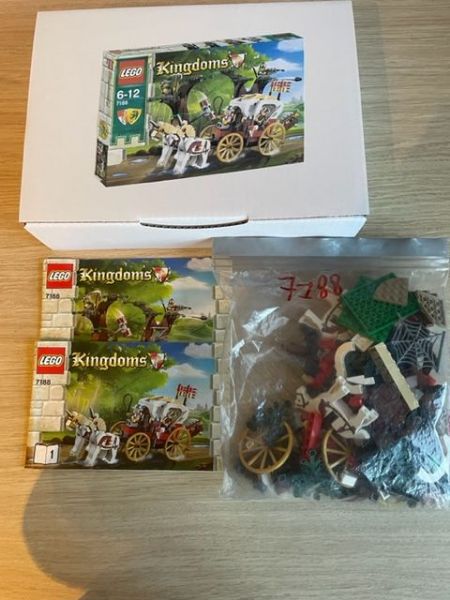 Afbeeldingen van LEGO Kingdoms 7188 King's Carriage Ambush