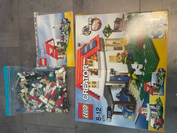 Afbeeldingen van LEGO Creator 5771 Huis met Carport
