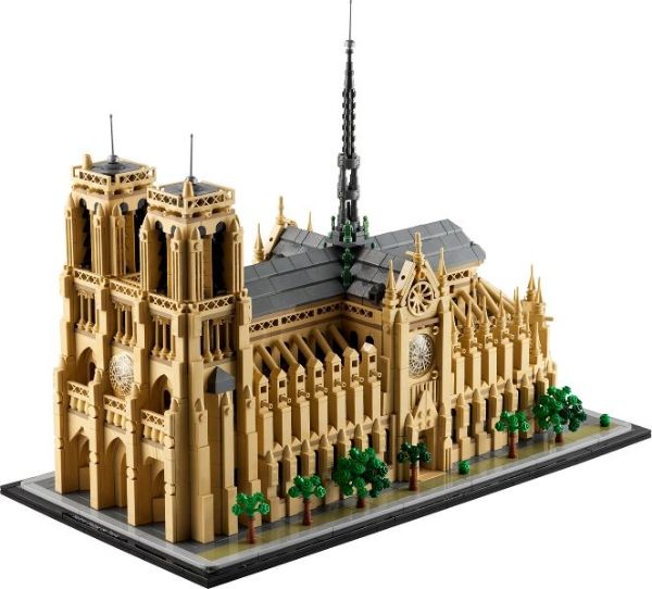 Afbeeldingen van LEGO Architecture 21061 Notre-Dame van Parijs