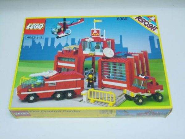 Afbeeldingen van LEGO Classic Town 6389 Fire Control Center