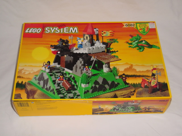 Afbeeldingen van LEGO Castle 6082 Fire Breathing Fortress