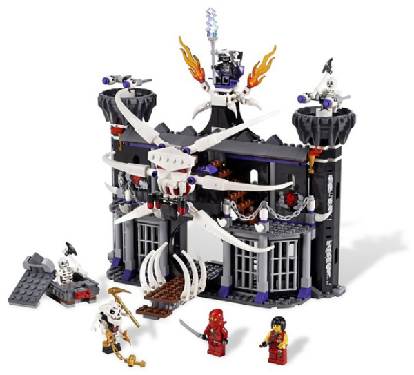 Afbeeldingen van LEGO Ninjago 2505 Garmadon's Dark Fortress