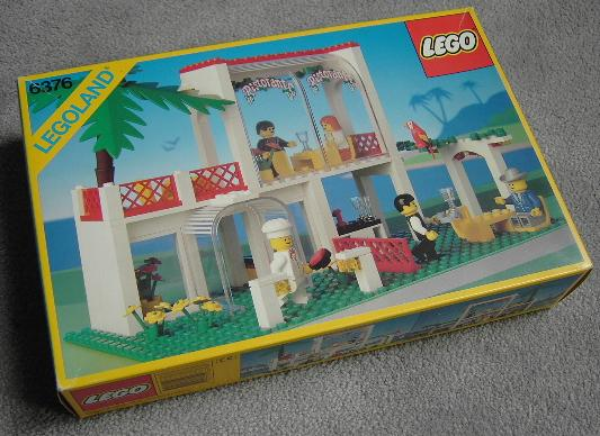 Afbeeldingen van LEGO Classic Town 6376 Breezeway Café - 2de hands met doos